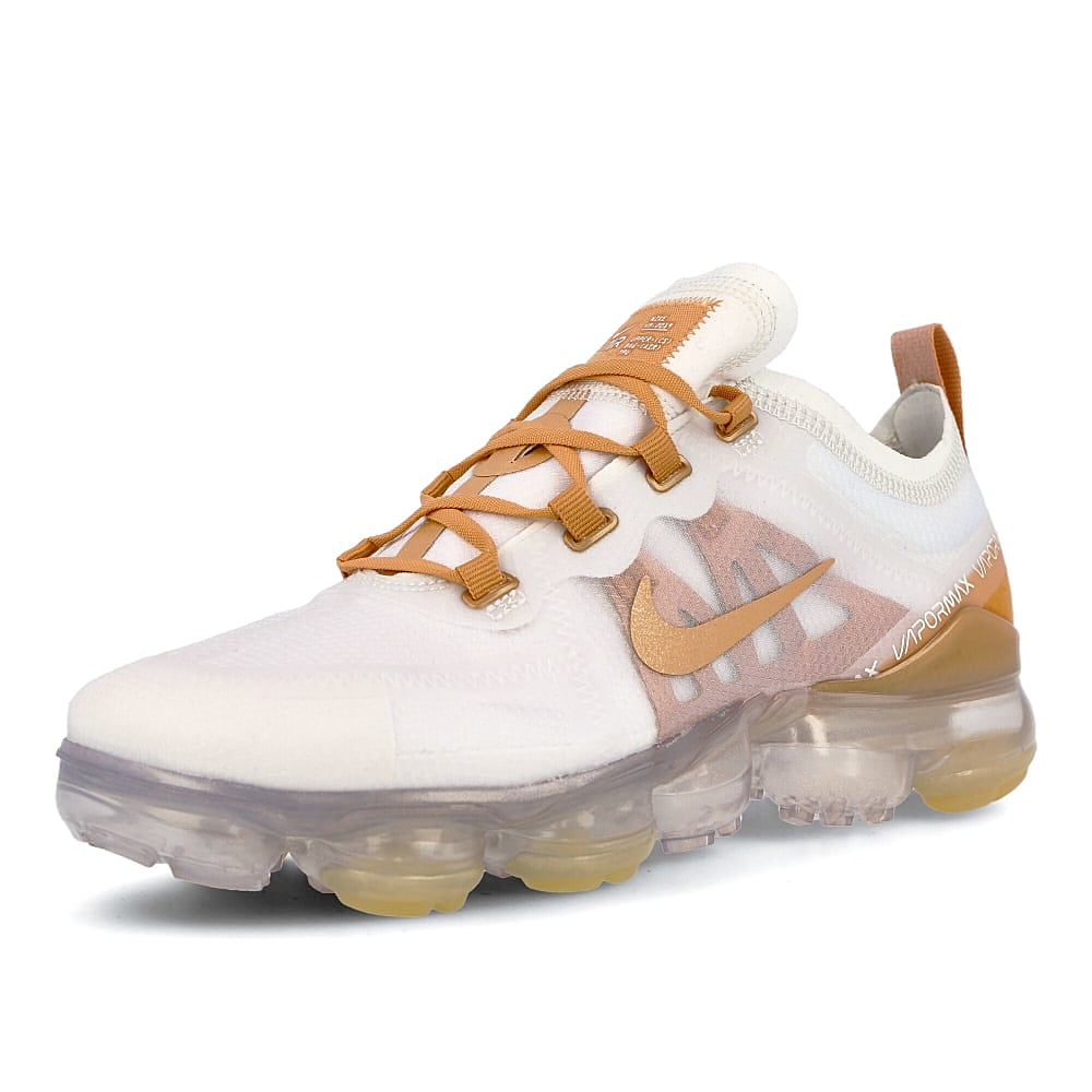 Nike wmns air vapormax 2019 se Summit White-Copper Moon - Summit White Sneakers  Close Up | Overkill