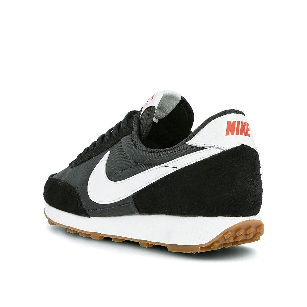Nike wmns daybreak Black-Summit White - Off Noir Low Top Sneakers  Material | Overkill