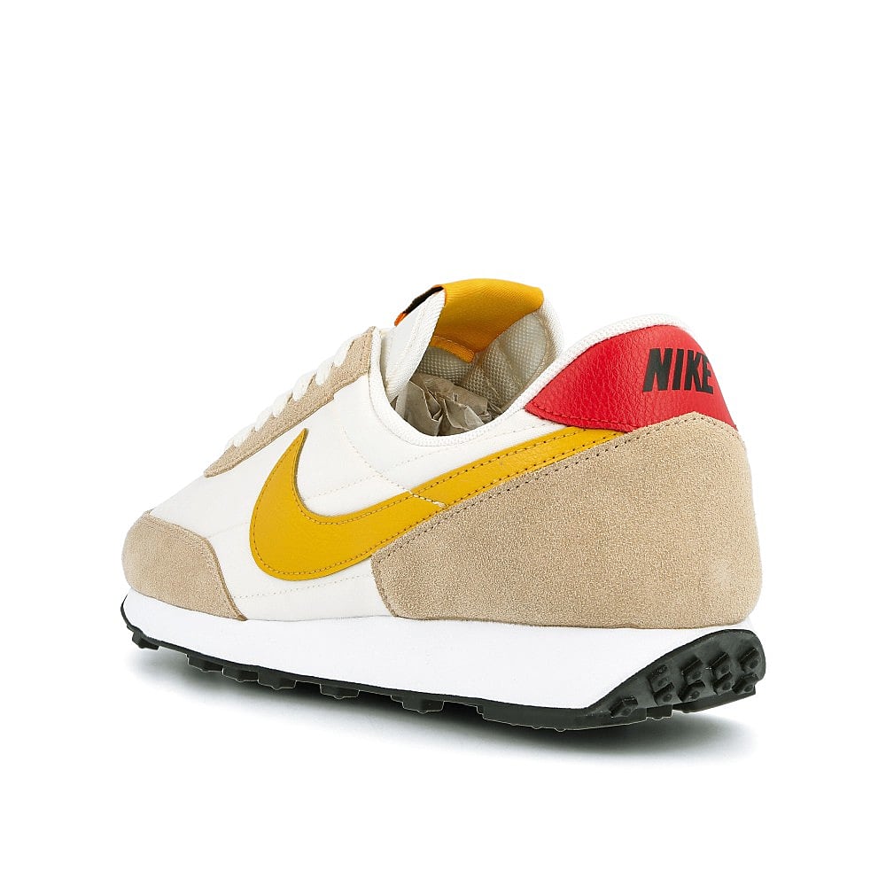 Nike wmns daybreak Pale Ivory-Pollen Rise - Shimmer - Track Red Low Top Sneakers  Material | Overkill