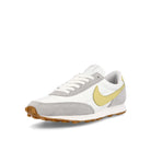 Nike wmns daybreak Summit White-Saturn Gold - Grey Fog Low Top Sneakers  Close Up | Overkill