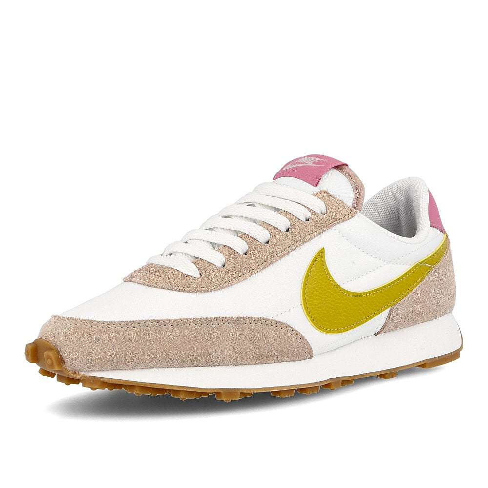 Nike wmns daybreak Fossil Stone-Saffron Quartz - Summit White Low Top Sneakers  Close Up | Overkill