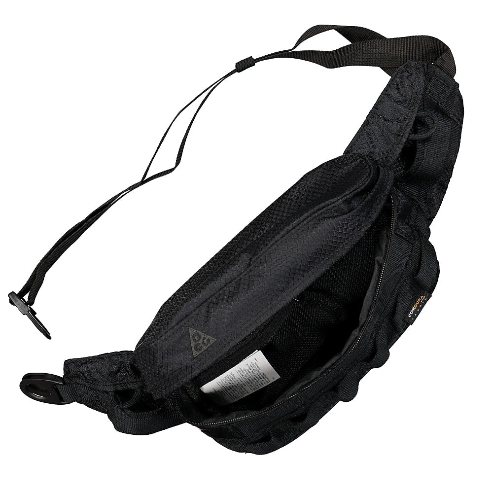 Nike ACG Karst Waistpack Black / Black / Black Hip & Waist Bags Close-up | Overkill