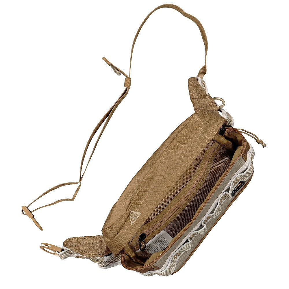 Nike ACG Karst Waistpack Golden Beige / Khaki / Khaki Hip & Waist Bags Close-up | Overkill