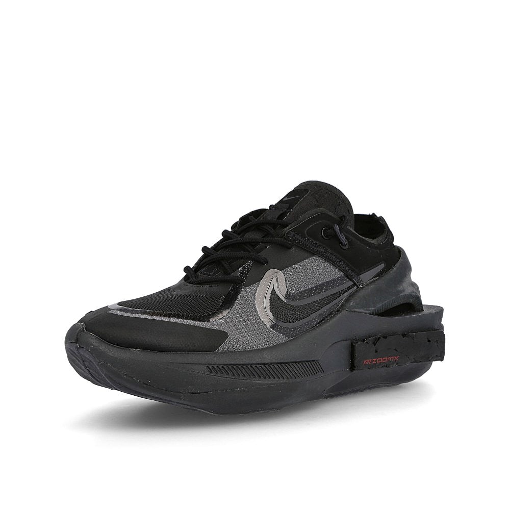 Nike wmns fontanka edge Black-Black - Off Noir - University Red Sneakers  Close Up | Overkill