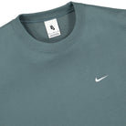 Nike NRG Solo Swoosh Fleece Crew Hasta / White Sweatshirts Close-up | Overkill
