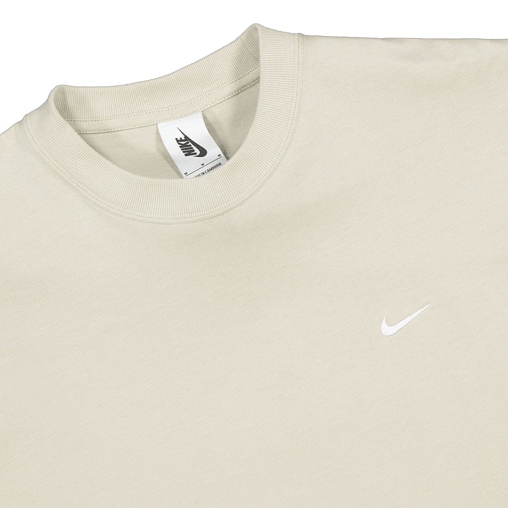 Nike NRG Solo Swoosh Tee Light Bone / White T-Shirts Close-up | Overkill