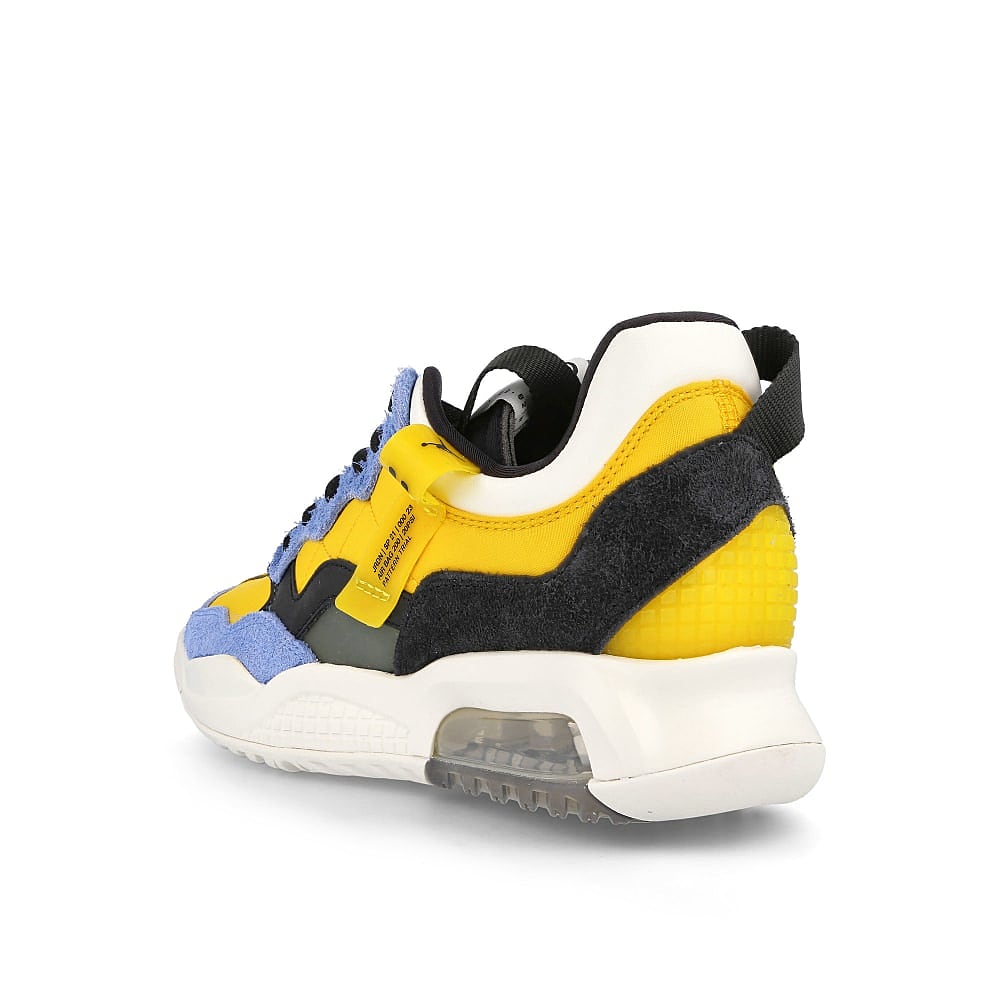 Jordan Air Jordan MA2 University Gold / Gym Red - Black  Close-up | Overkill