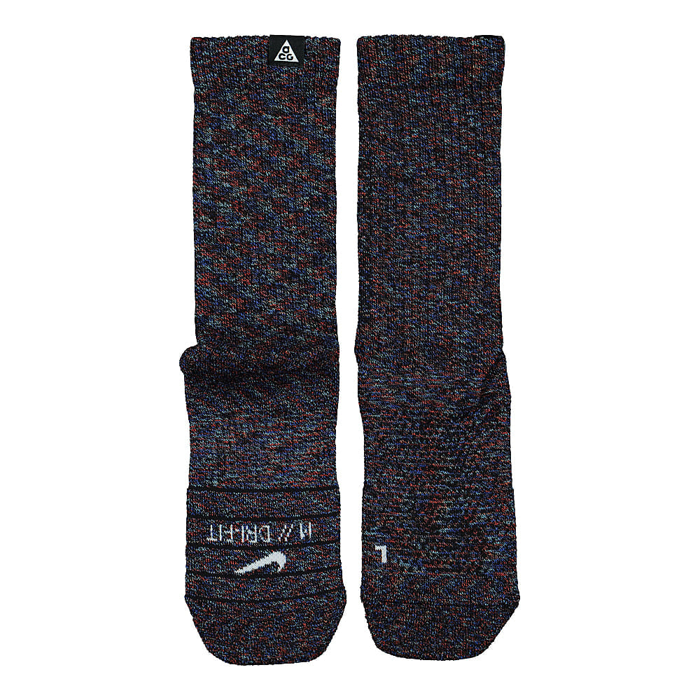 Nike ACG Kelley Ridge Crew Socks Black / Black Socks Close-up | Overkill