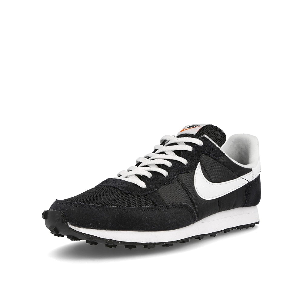 Nike challenger og Black / White  Detailfoto | Overkill
