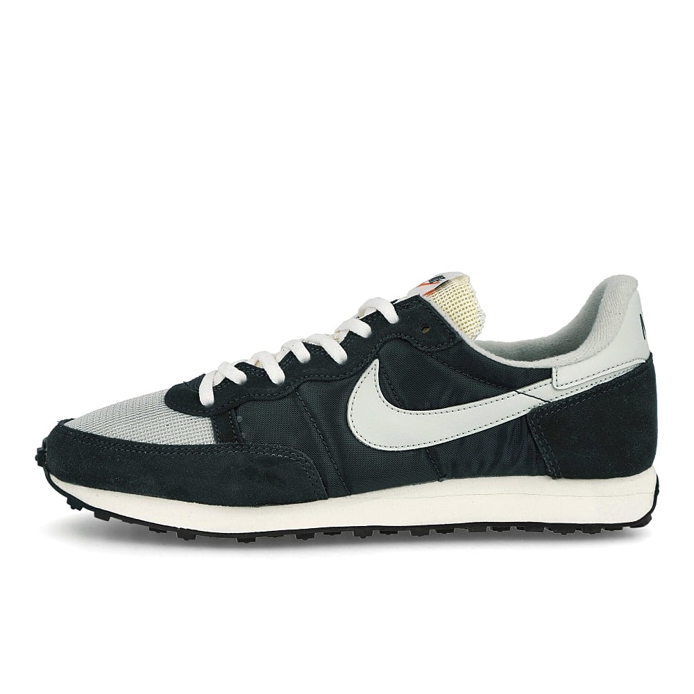 Nike challenger og Off Noir-Light Silver - Dark Smoke Grey Sneakers CW7645 007 | Overkill