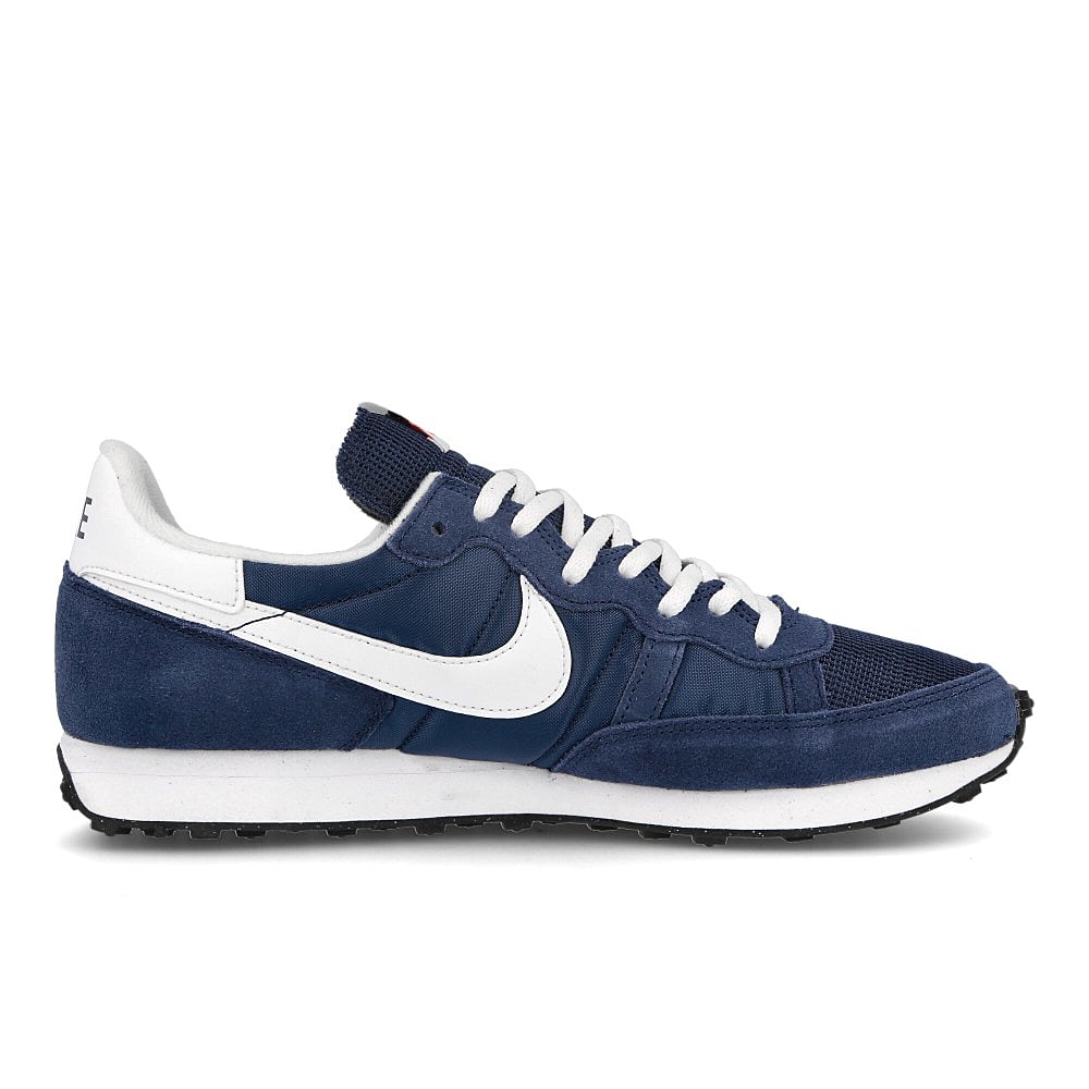 Nike challenger og Midnight Navy / White - Black   Material | Overkill