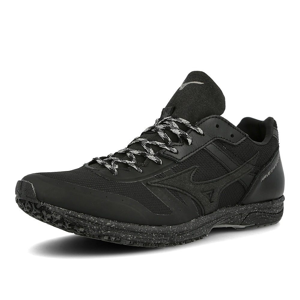 Mizuno wave emperor tech Black Sneakers  Close Up | Overkill