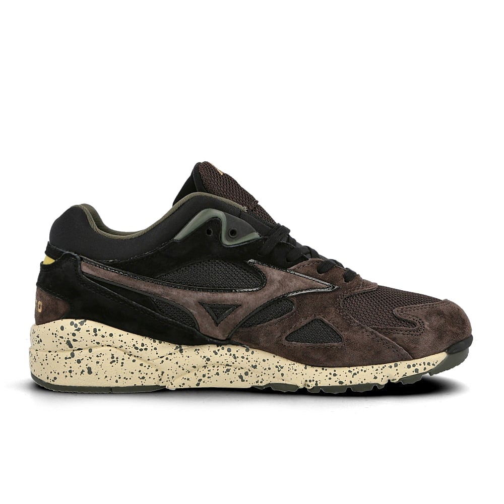 Mizuno sky medal Black-After Dark-Forest Night Sneakers  Silhouette | Overkill