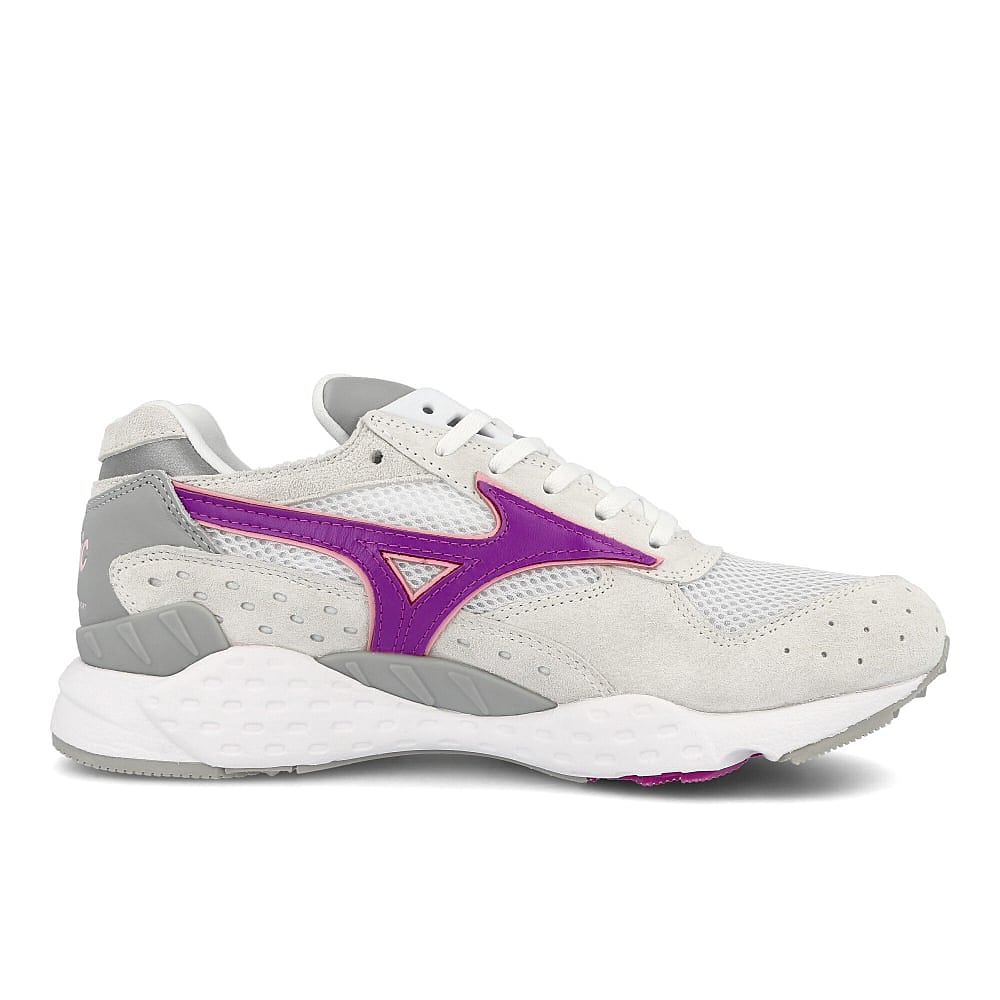 Mizuno La MJC x Mizuno Mondo Control White-Pink-Gray Sneakers  Silhouette | Overkill