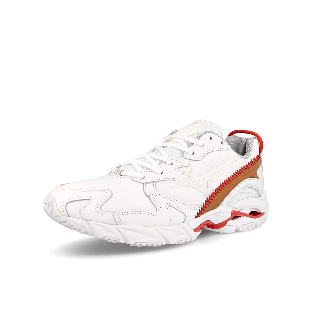 Mizuno Doe x Mizuno Wave Rider 10 DOE White-Beige-Silver Sneakers  Close Up | Overkill