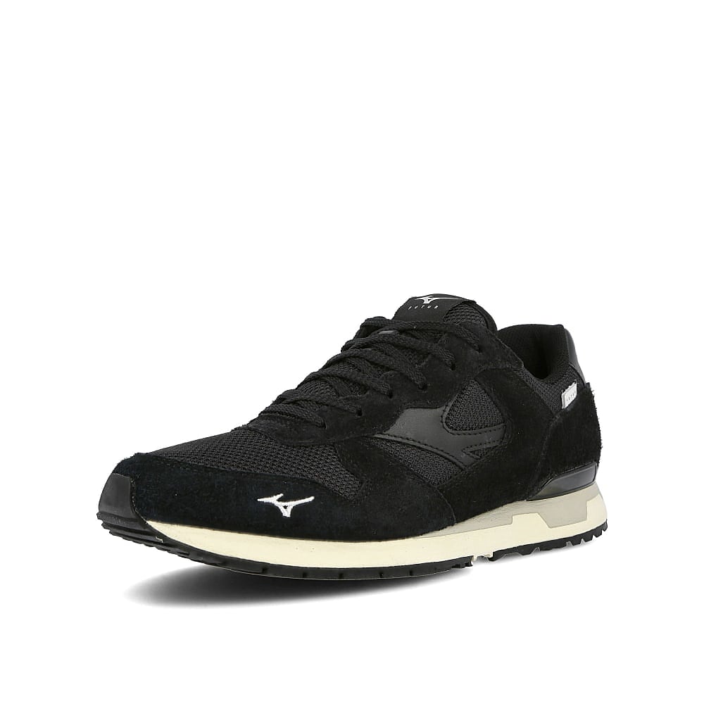 Mizuno Futur x Mizuno Genova 87 Black Sneakers  Close Up | Overkill