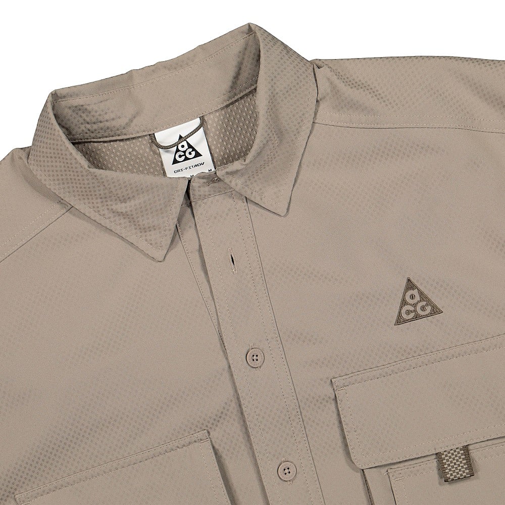 Nike NRG DFADV ACG DV Trail Top Moon Fossil / Iron Stone / Iron Stone Tops Close-up | Overkill