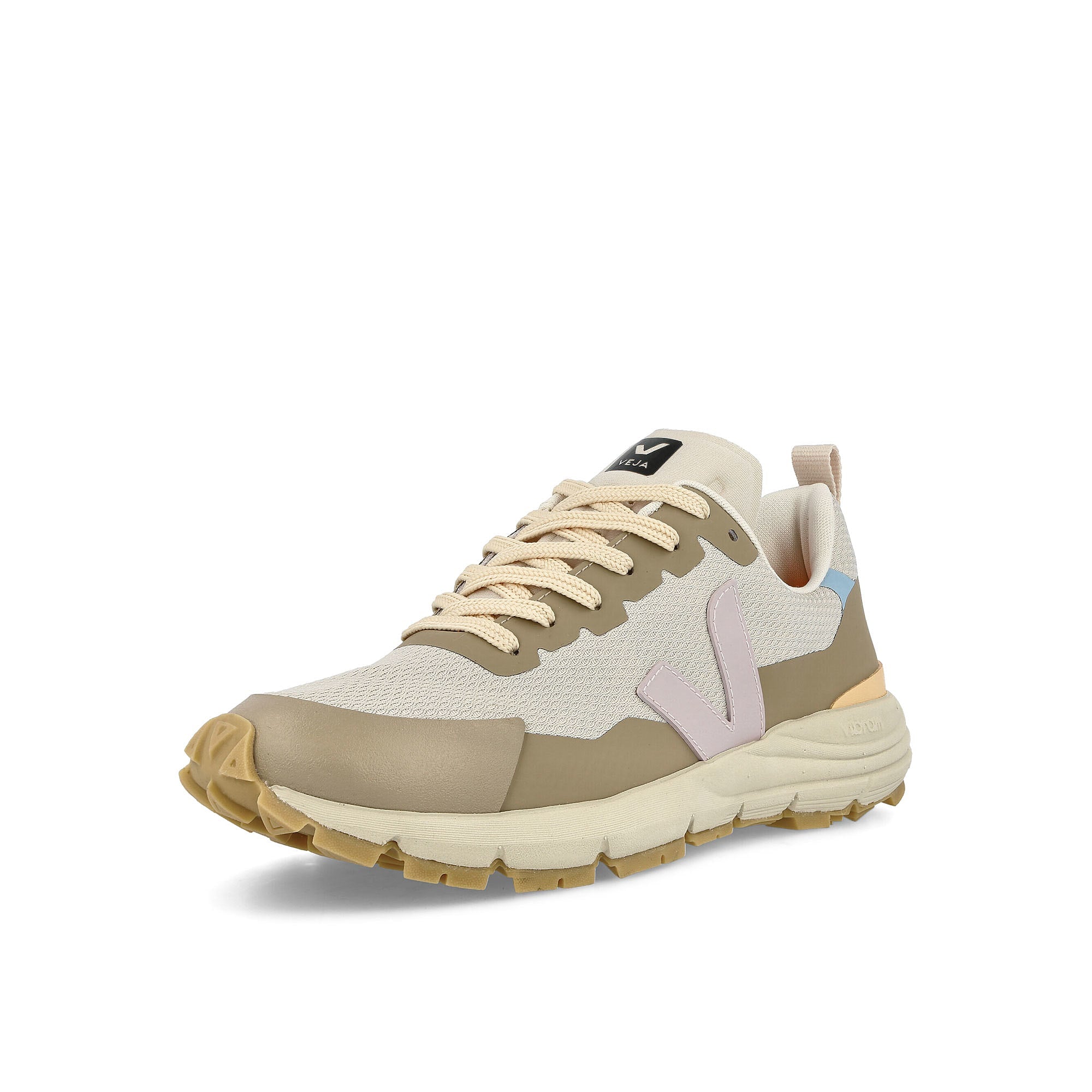 Veja Wmns Dekkan Alveomesh Natural Parme Low Top Sneakers  Close Up | Overkill
