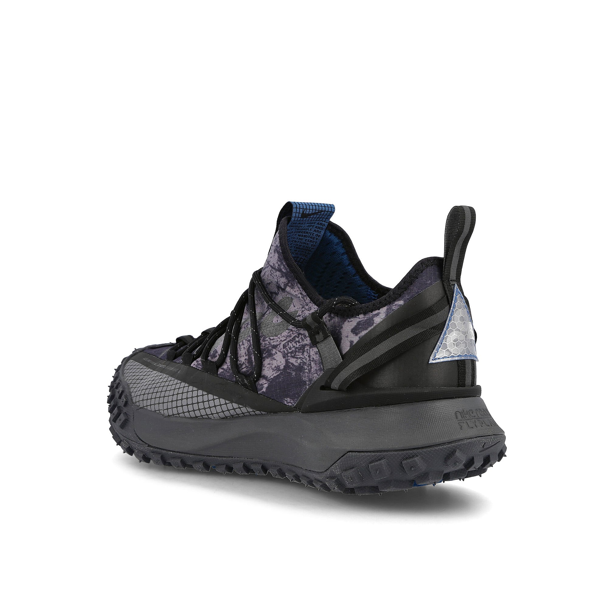 acg mountain fly low green abyss