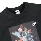 Nike NSW Masterpiece Fleece Crew Sweatshirt Black / White Sweatshirts Close-up | Overkill