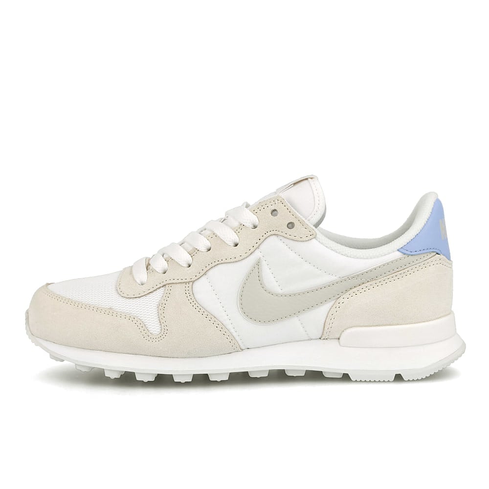 Nike wmns internationalist White-Light Bone - Pale Ivory - Summit White Sneakers DH3865 100 | Overkill