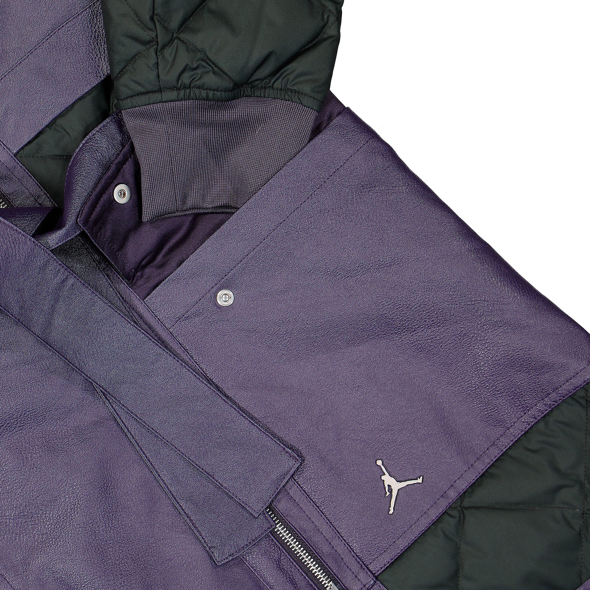 Jordan Wmns Air Jordan New Classic 2.0 Trench Cave Purple / Black / Black / Brushed Silver Coats Detailfoto | Overkill