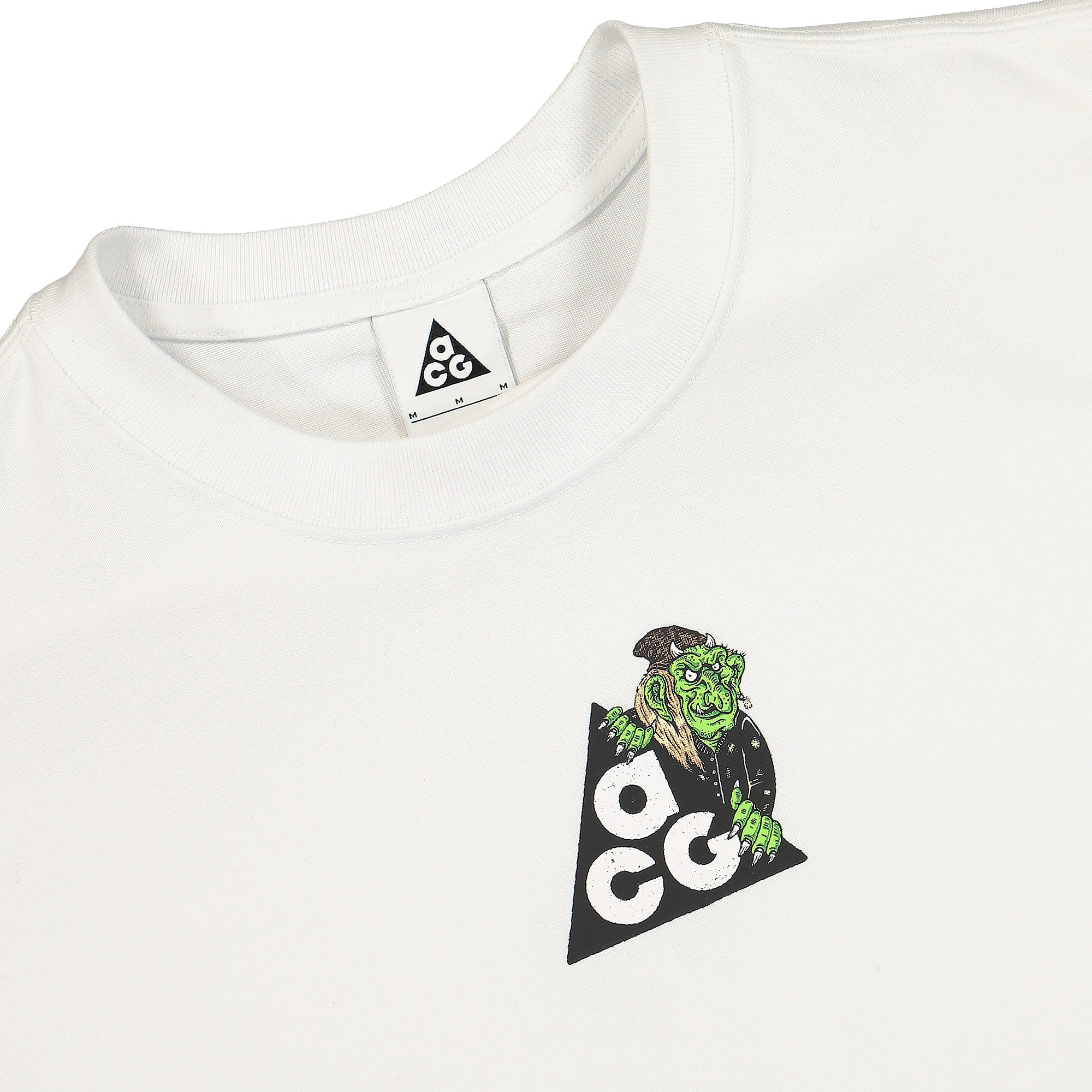 Nike NRG ACG Iceland Map Tee Summit white T-Shirts Close-up | Overkill