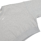 Nike Wmns NSW Essentials Collection Fleece Oversize Crew Dk Grey Heather / Base Grey / White Sweatshirts Detailfoto | Overkill