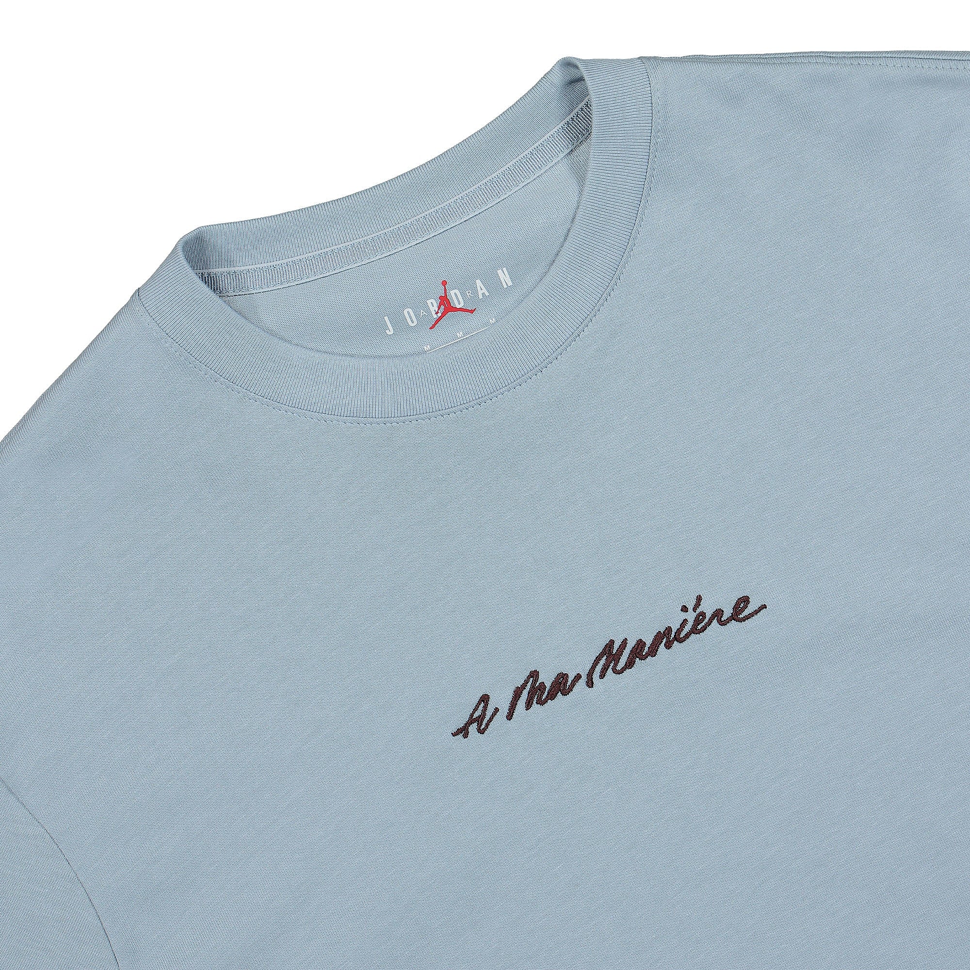 Jordan A Ma Manière x Jordan Longsleeve Obsidian Mist / Burgundy Crush Longsleeves Close-up | Overkill