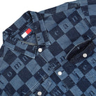 Tommy Jeans TJCU Monogram Trucker Jacket Indigo Denim Stone Washed Jackets Detailfoto | Overkill