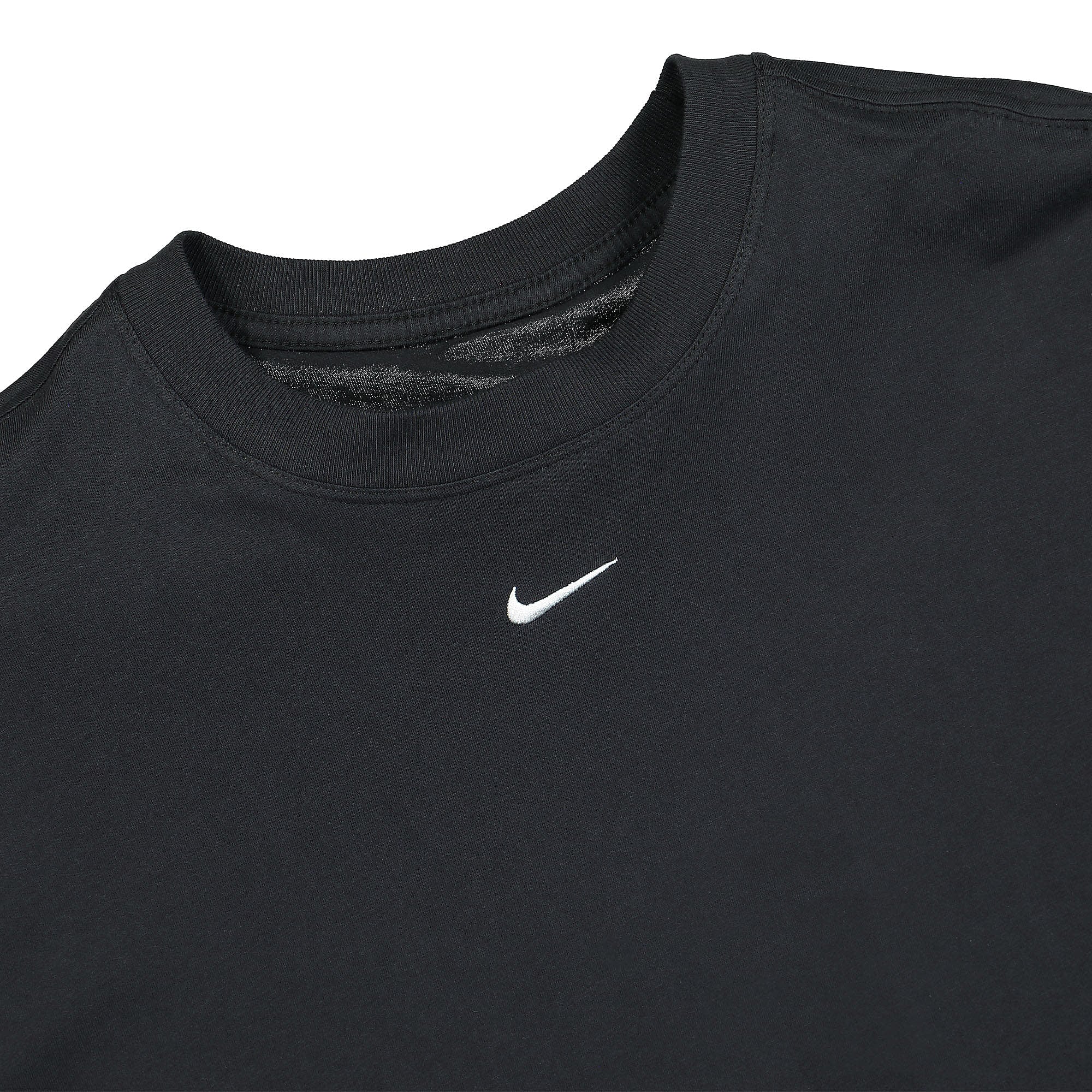 Nike Wmns NSW Essentials Tee Black / White T-Shirts Close-up | Overkill