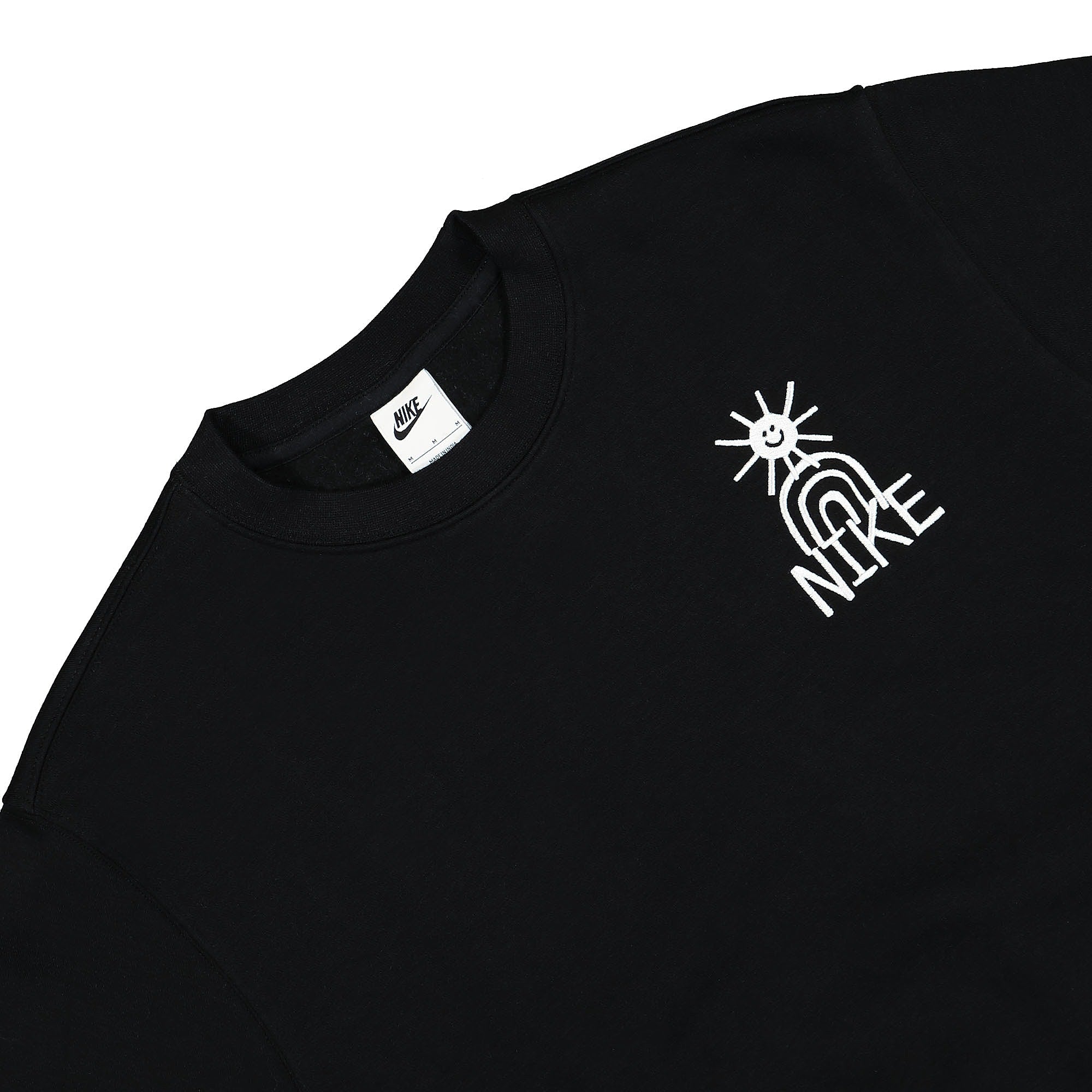 Nike NSW HBR-C Crew Black / White Sweatshirts Close-up | Overkill