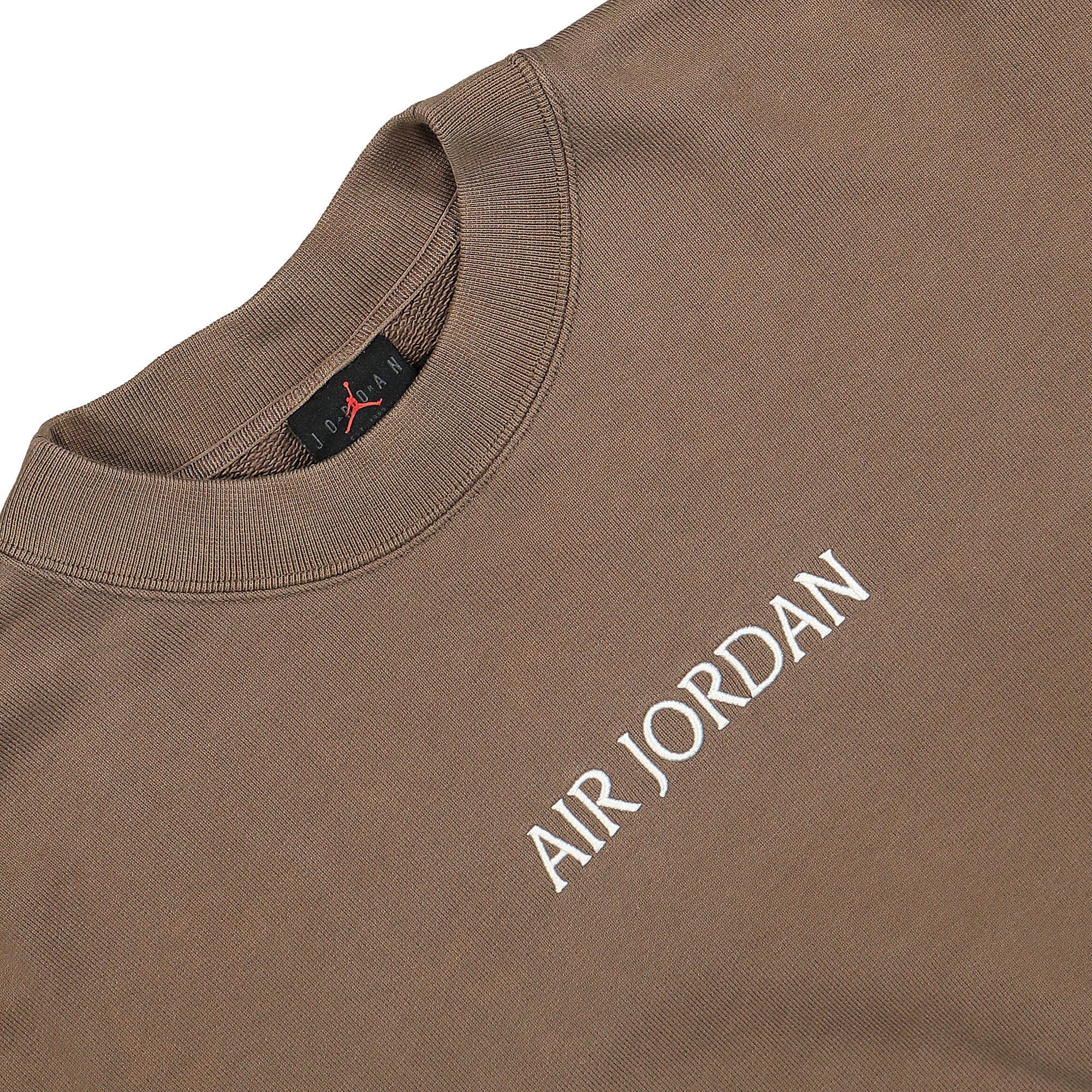 Jordan Air Jordan W Wordmark Fleece Crew Palomino / Sail Sweatshirts Close-up | Overkill