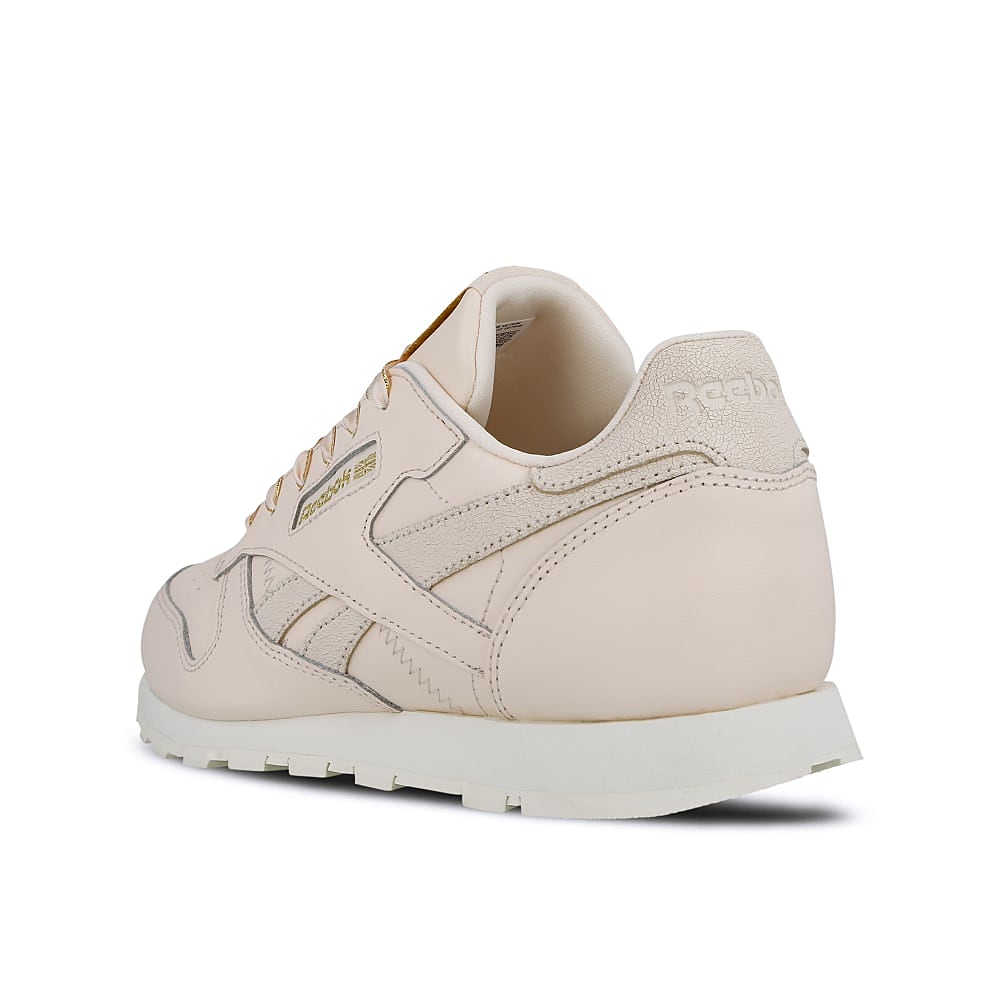Reebok classic leather junior Pale Pink-Chalk-Gold Low Top Sneakers  Material | Overkill