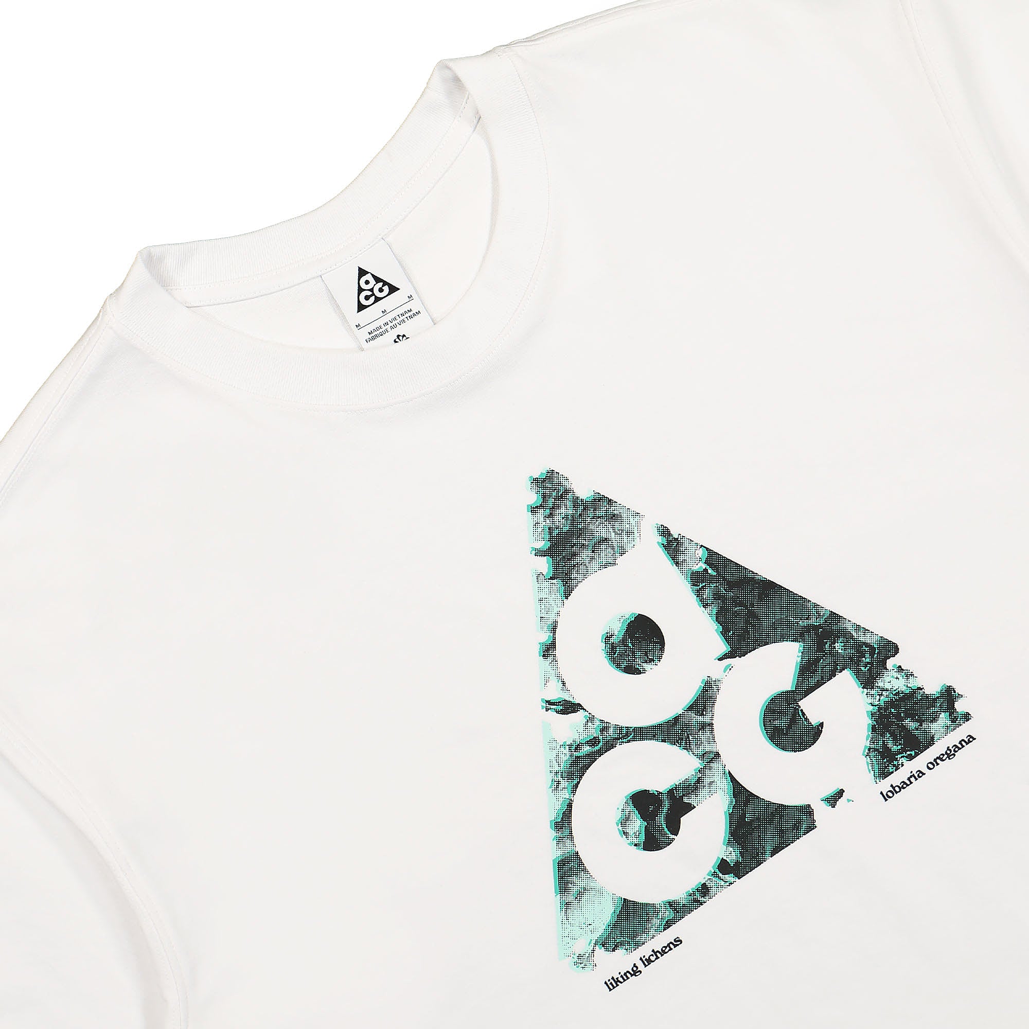 Nike NRG ACG SSNL Tee White T-Shirts Close-up | Overkill