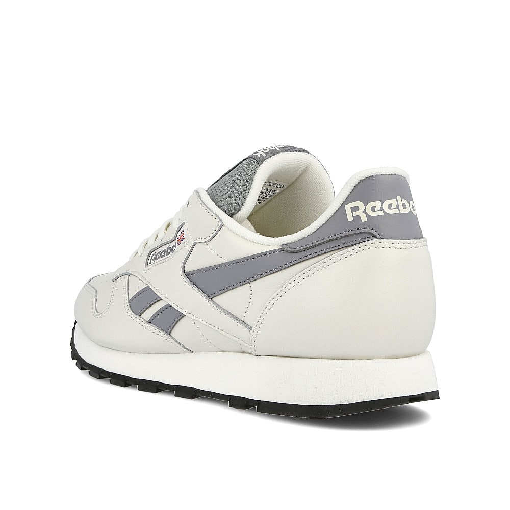 Reebok classic leather mu Chalk / Cold Grey / Black  Close-up | Overkill