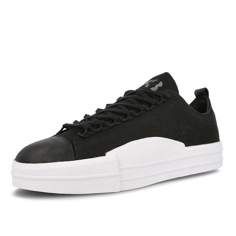 Y-3 yuben low Black-Black-Running White Sneakers  Close Up | Overkill