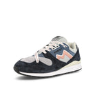Karhu synchron classic India Ink-Cameo Rose Sneakers  Close Up | Overkill