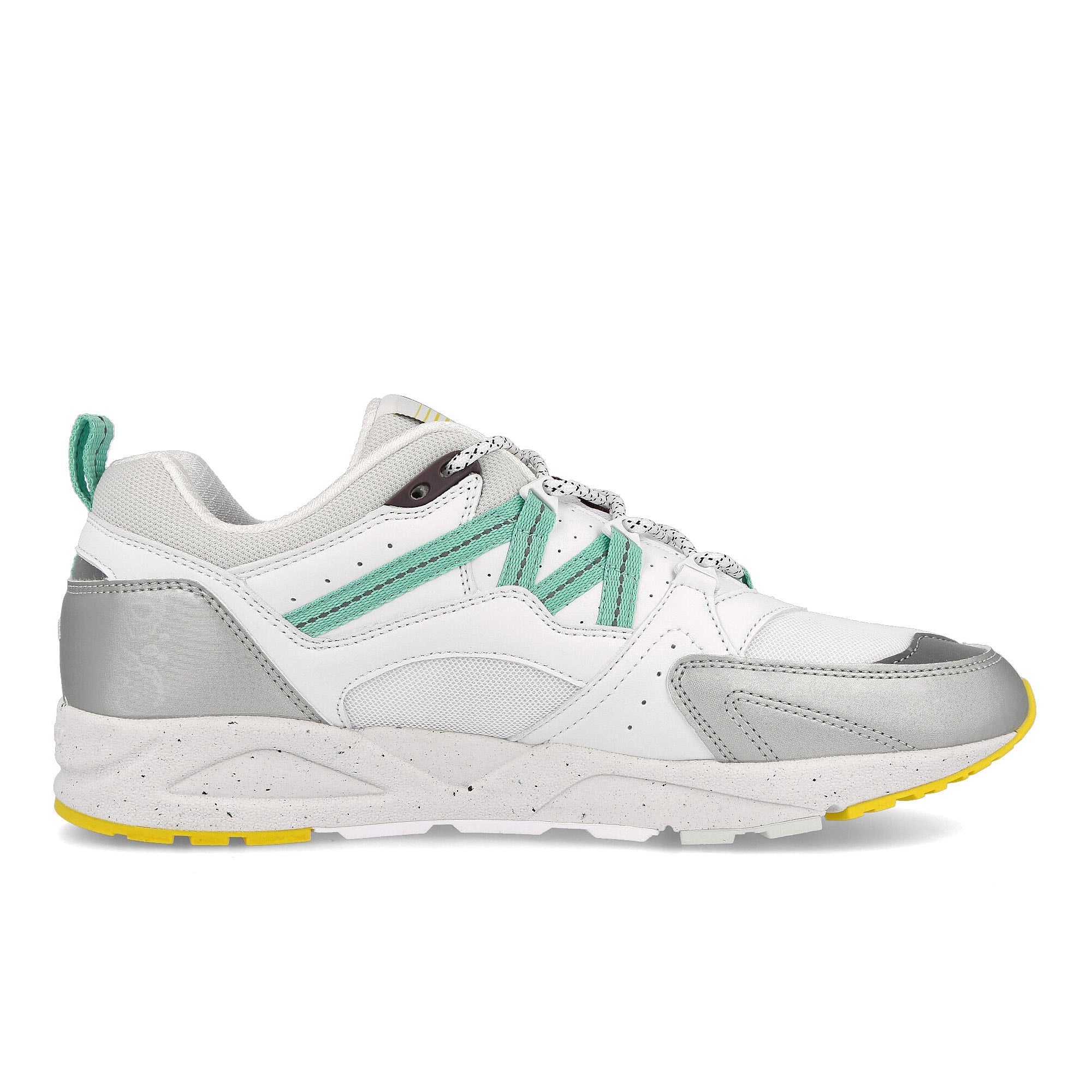 Karhu fusion 2.0 Silver-White Low Top Sneakers  Silhouette | Overkill