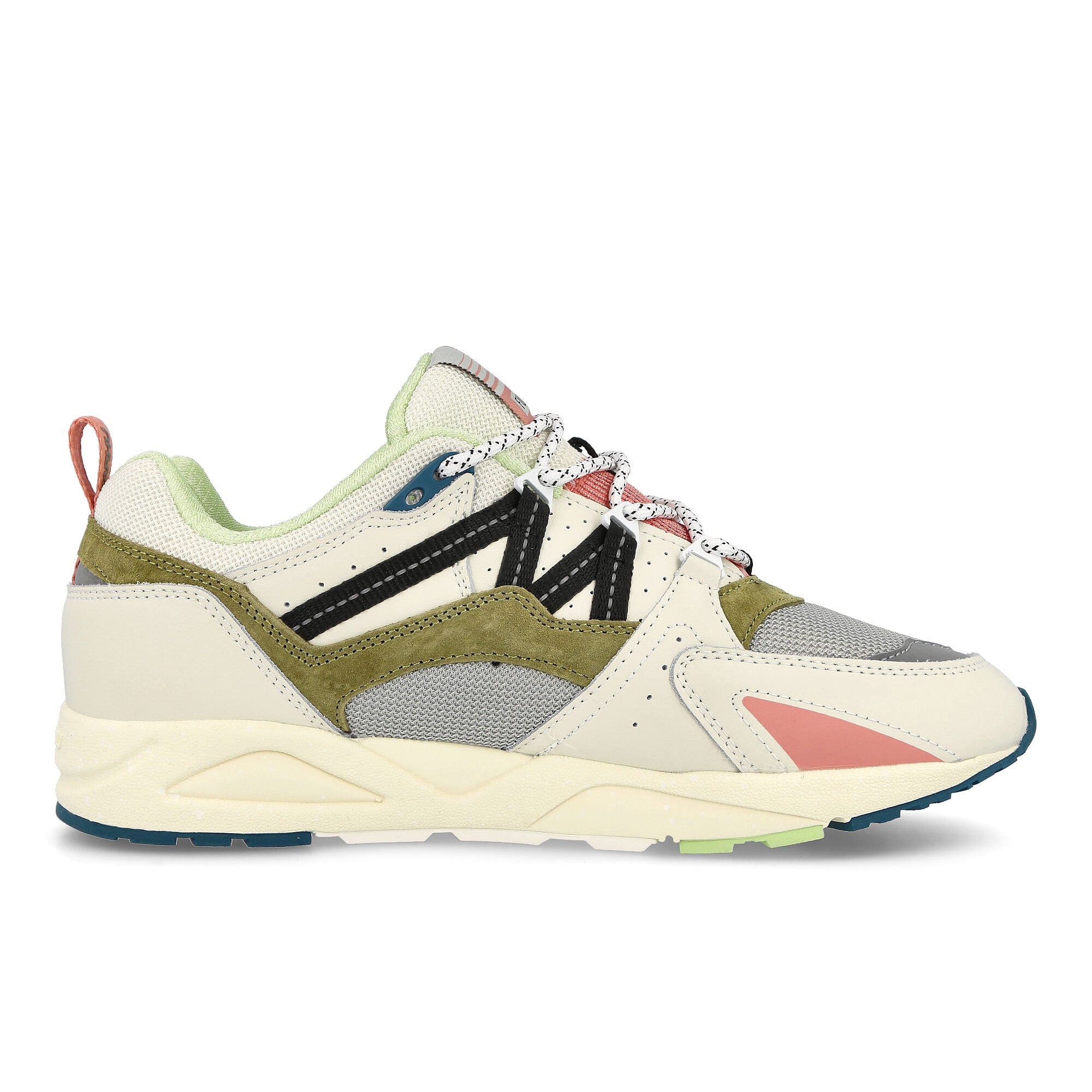 Karhu fusion 2.0 Lily White-Green Moss Sneakers  Silhouette | Overkill