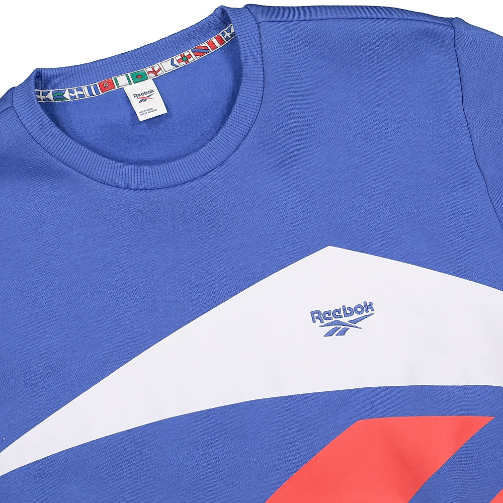 Reebok Classic International Sport Crew Sweat Blue Blast Sweatshirts Close-up | Overkill