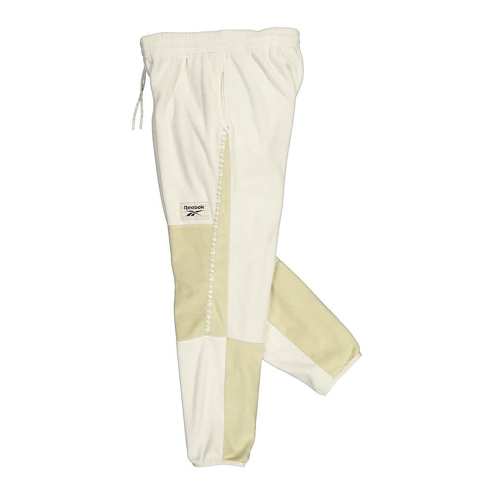 Reebok Classic GP Winter Escape Trackpant Alabaster Sweat & Track Pants Close-up | Overkill