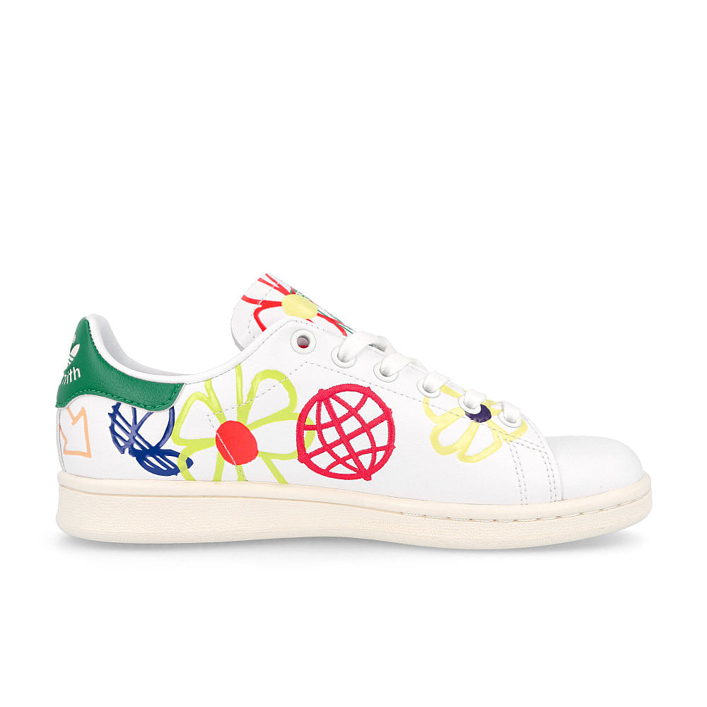 adidas wmns stan smith Footwear White / Green / Chalk White   Material | Overkill
