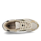 adidas response cl Clear Brown-Gold Metallic-Core Black Sneakers  Detailfoto | Overkill