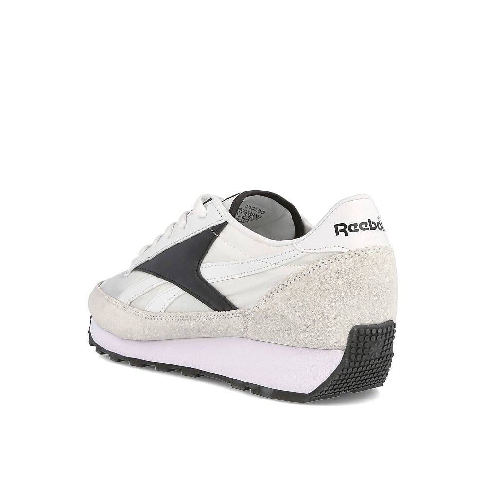 Reebok az runner White / Black / Vector Red  Close-up | Overkill