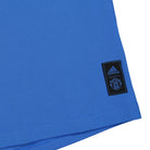 adidas Manchester United Icon Tee Glory Blue T-Shirts Detailfoto | Overkill