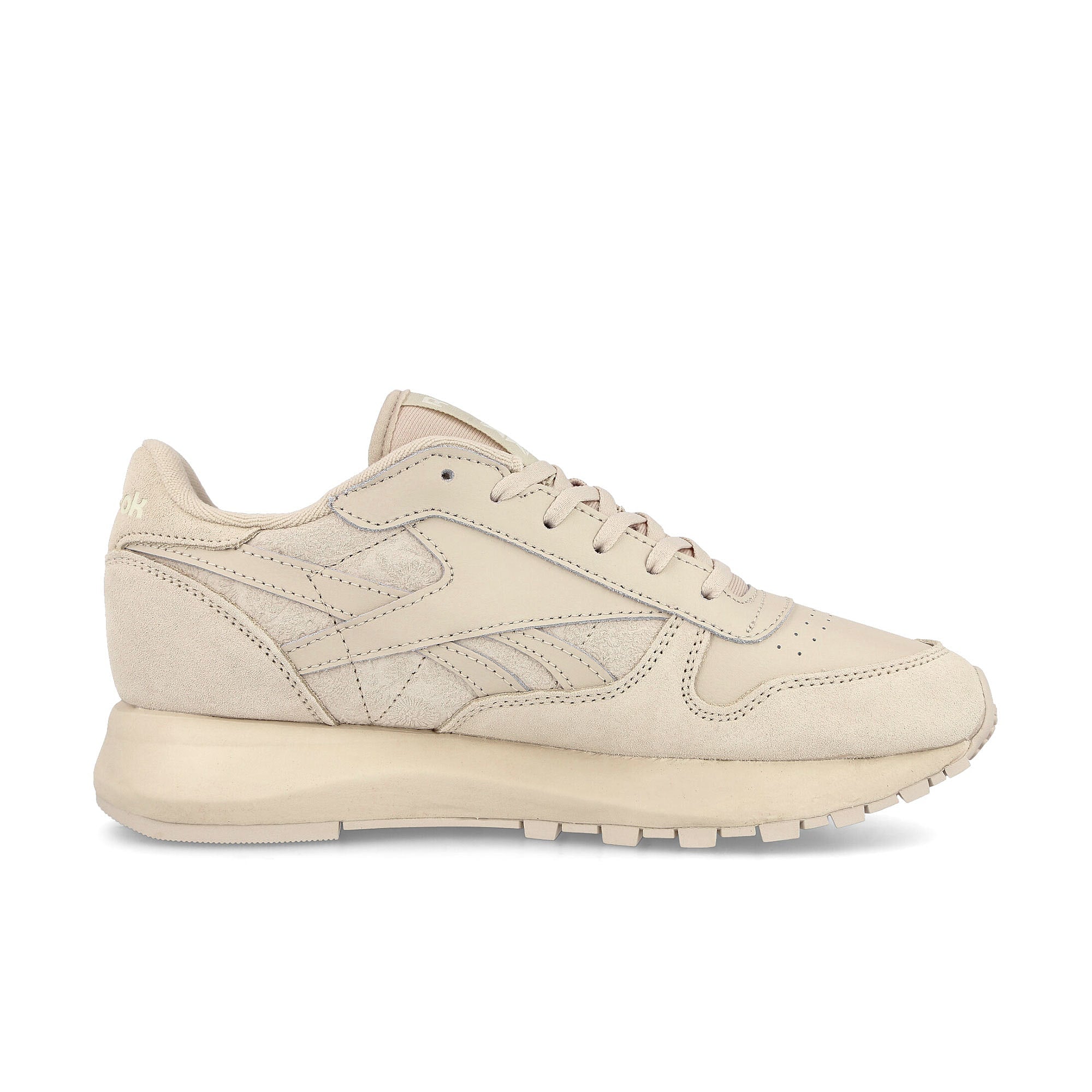 Reebok wmns classic leather sp Stucco / Stucco / Stucco Sneakers  Silhouette | Overkill