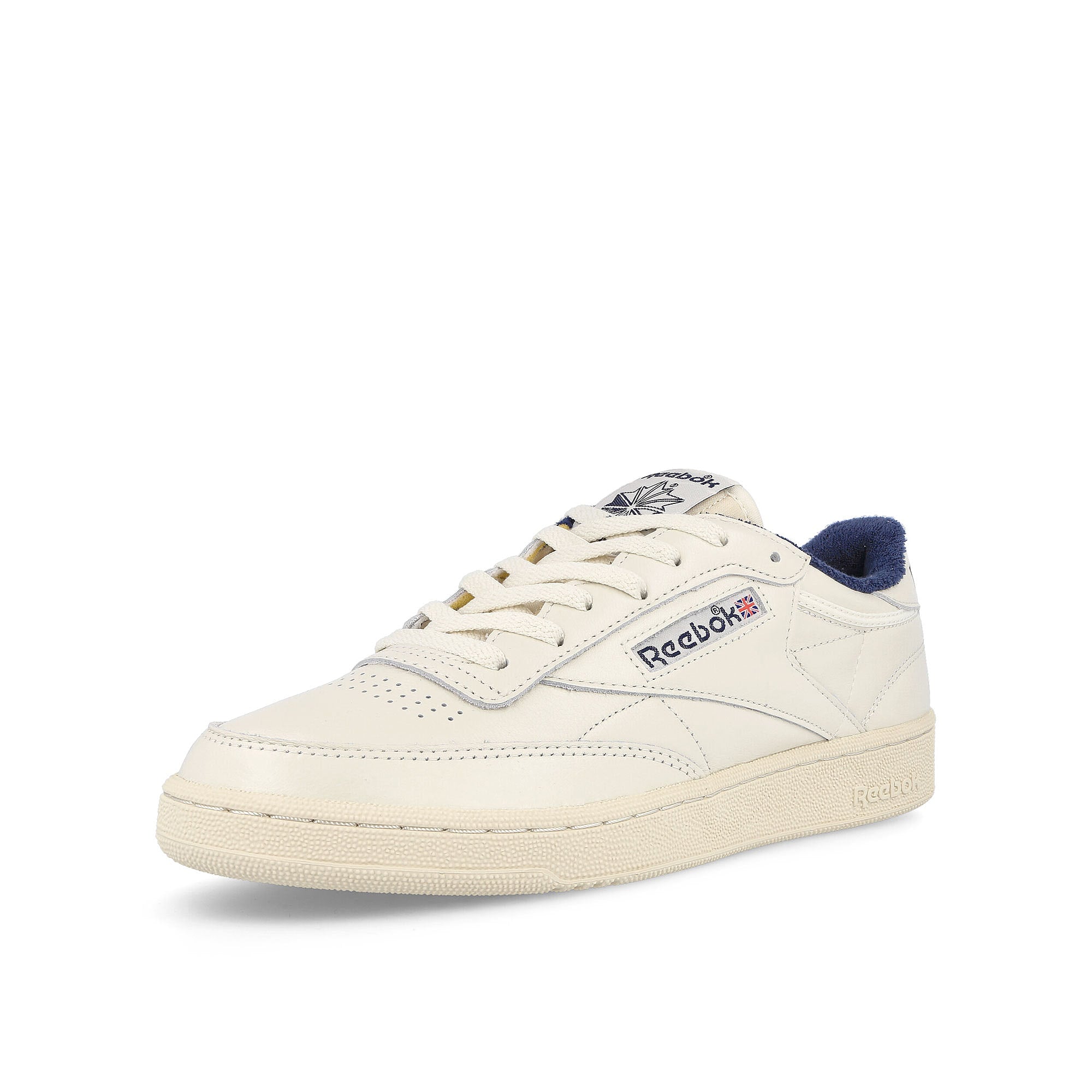 Reebok club c 85 vintage Chalk / Alabaster / Vector Navy Low Top Sneakers  Close Up | Overkill