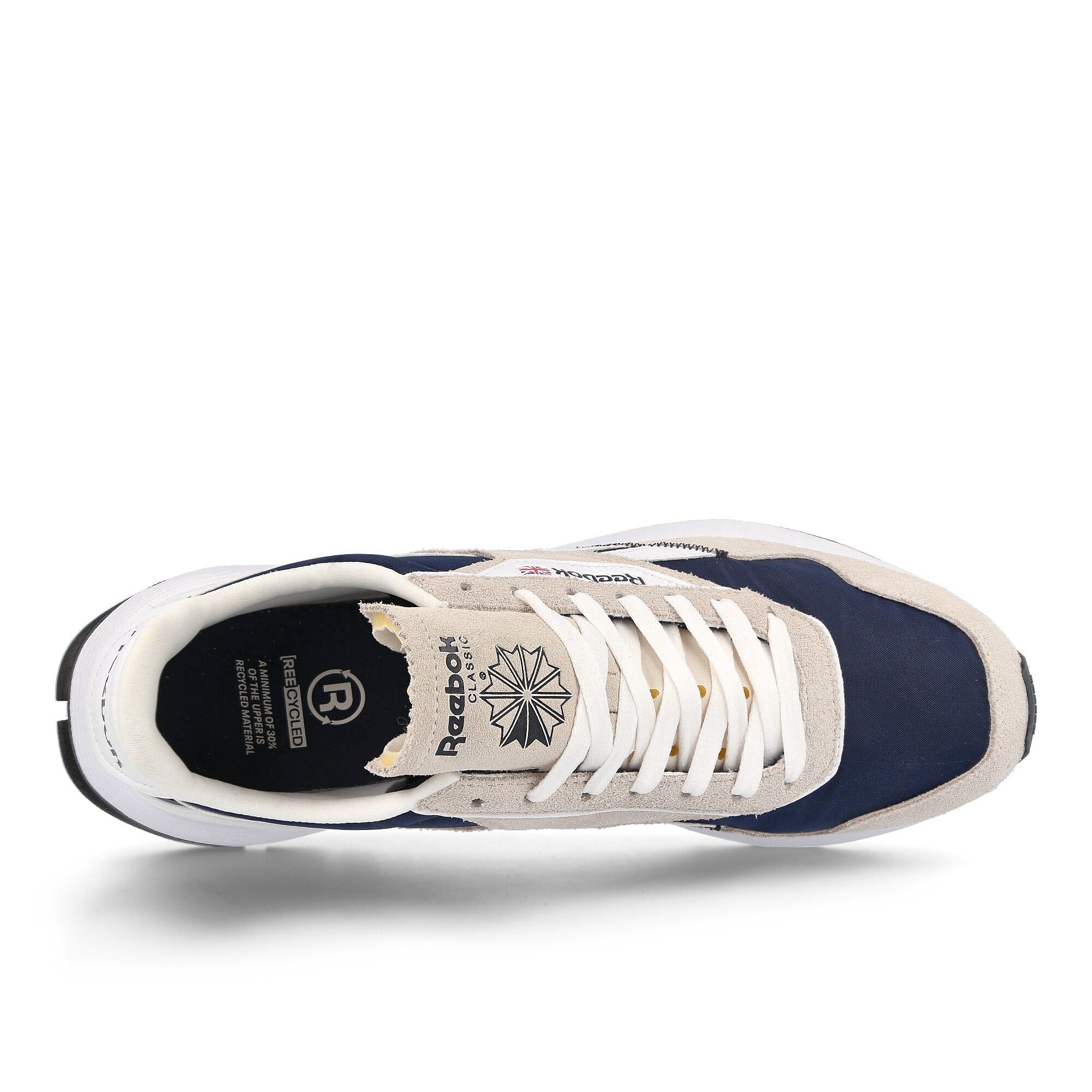 Reebok classic leather legacy az Vector Navy-Chalk-Footwear White Low Top Sneakers  Detailfoto | Overkill