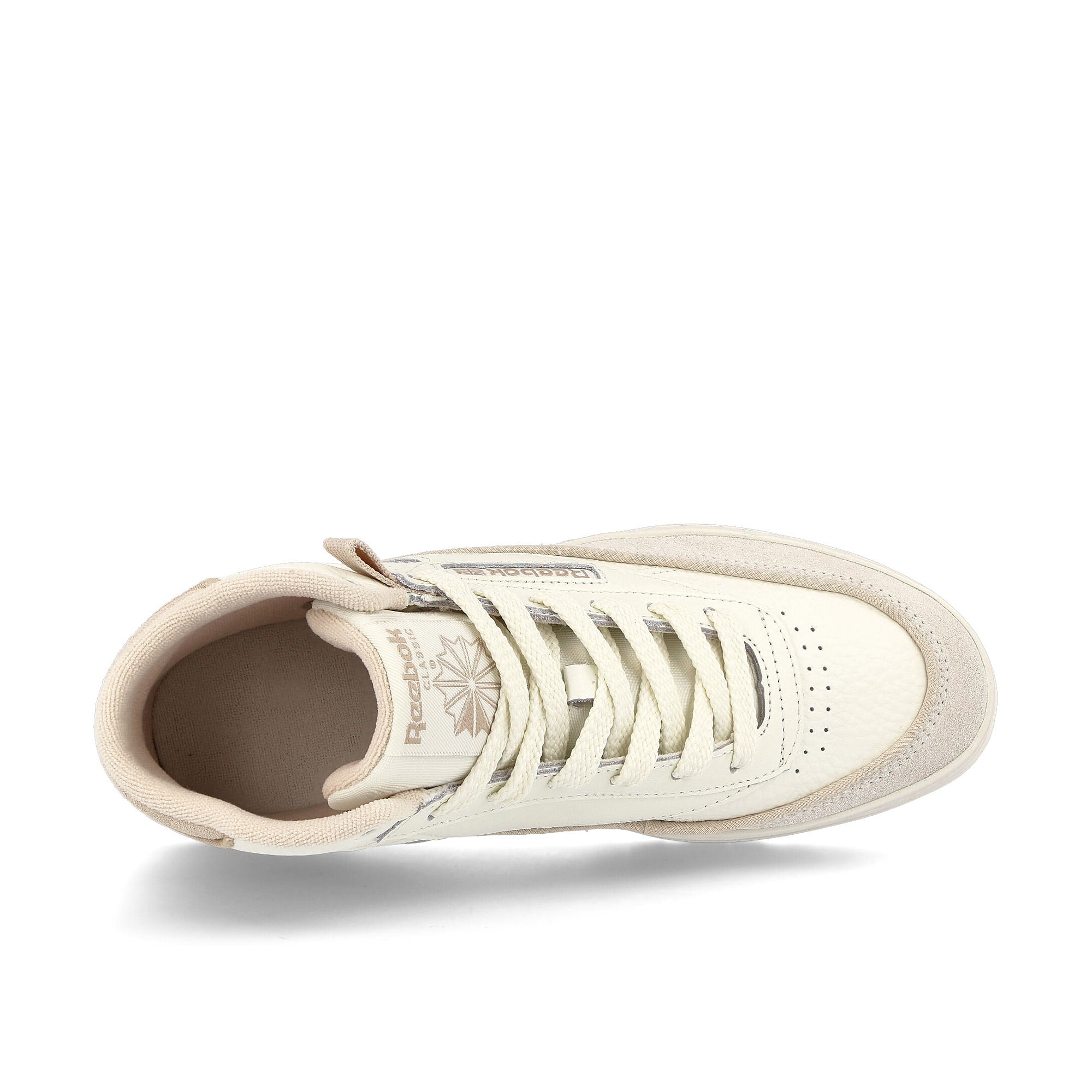Reebok wmns club c geo mid Chalk-Alabaster-Modern Beige Sneakers  Detailfoto | Overkill